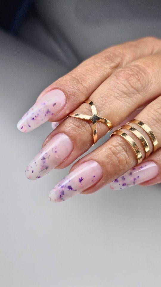 Instagram post from beautybreezenails. This post is in position 2.